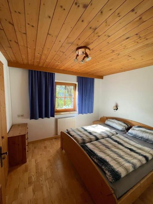 Alpine Cottage With Exceptional View Mayrhofen Exterior foto